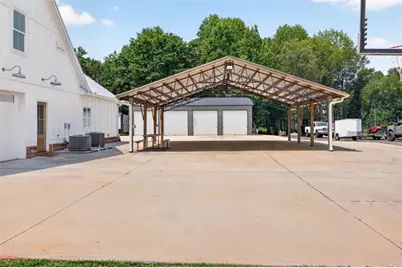 1475 Storey Lane, Jefferson, GA 30549 - Photo 8