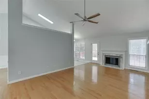 1105 Tab Roberts Rd, Lawrenceville, GA 30043 - Photo 4