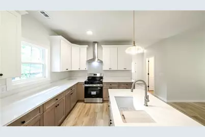 530 Tree Ridge, Carrollton, GA 30116 - Photo 6