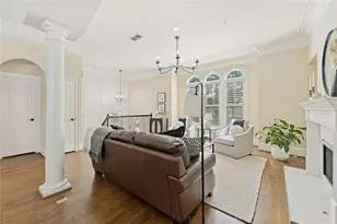 906 Dumaine Trce, Sandy Springs, GA 30328 - Photo 8