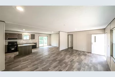 534 Tree Ridge, Carrollton, GA 30116 - Photo 4
