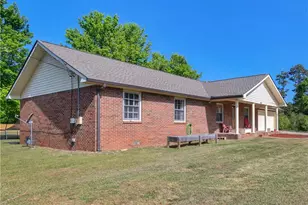 121 Rosser Rd, McDonough, GA 30252 - Photo 2