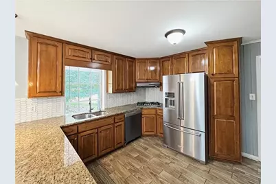 1665 Loch Lomond Trail SW, Atlanta, GA 30331 - Photo 12