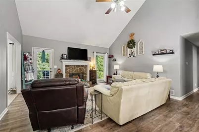 535 Brooksdale Drive, Woodstock, GA 30189 - Photo 4