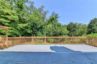 220 Nichols Dr, Suwanee, GA 30024 - Photo 58