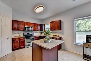 220 Nichols Dr, Suwanee, GA 30024 - Photo 22