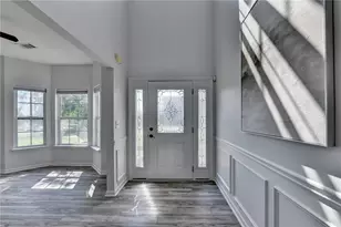 220 Nichols Dr, Suwanee, GA 30024 - Photo 8