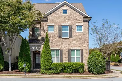 7875 Crownpoint Drive, Alpharetta, GA 30005 - Photo 2