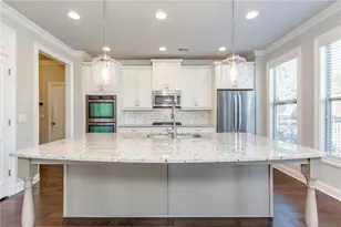 7875 Crown Point Dr, Alpharetta, GA 30005 - Photo 16