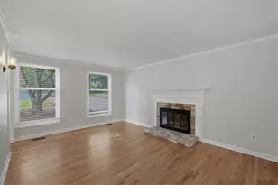 9470 Hillside Dr, Roswell, GA 30076 - Photo 18