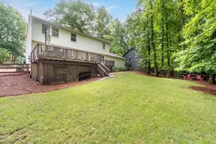 9470 Hillside Dr, Roswell, GA 30076 - Photo 34