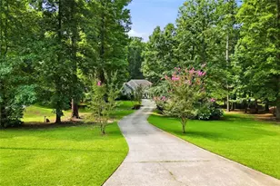142 Laurel Creek Ct, Carrollton, GA 30117 - Photo 1