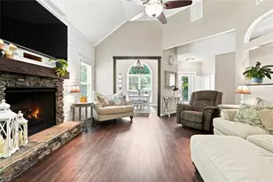 142 Laurel Creek Ct, Carrollton, GA 30117 - Photo 10