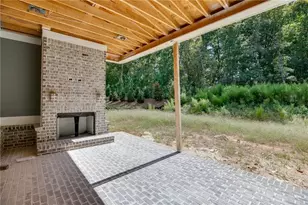 423 Lk Vis Dr, Statham, GA 30666 - Photo 30