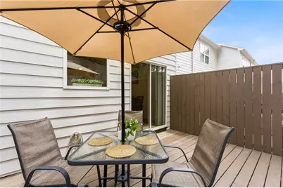 1524 Liberty Parkway NW, Atlanta, GA 30318 - Photo 22