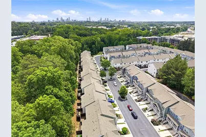 1524 Liberty Parkway NW, Atlanta, GA 30318 - Photo 50