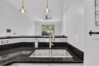 821 Ralph McGill Boulevard NE #3217, Atlanta, GA 30306 - Photo 10