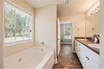 1552 Montana Court, Winder, GA 30680 - Photo 32