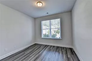 3335 Fall Branch Ln, Buford, GA 30519 - Photo 6