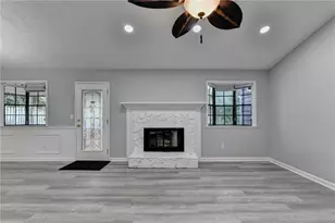 1122 Realm Ln, Lawrenceville, GA 30044 - Photo 14