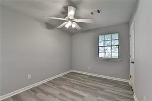 1122 Realm Ln, Lawrenceville, GA 30044 - Photo 28