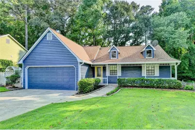 1122 Realm Lane, Lawrenceville, GA 30044 - Photo 2