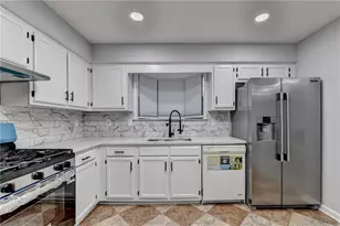 1122 Realm Ln, Lawrenceville, GA 30044 - Photo 22