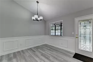 1122 Realm Ln, Lawrenceville, GA 30044 - Photo 16