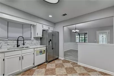 1122 Realm Lane, Lawrenceville, GA 30044 - Photo 26
