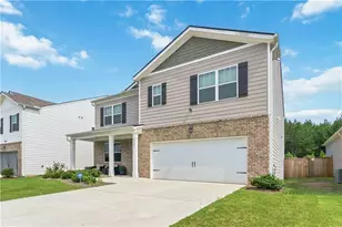 8293 Bluewater Dr, Fairburn, GA 30213 - Photo 2