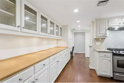 2765 Peachtree Road #6, Atlanta, GA 30305 - Photo 8