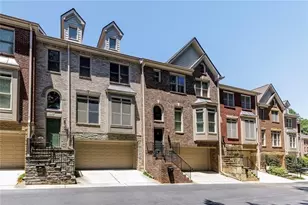 5561 Julian Pl, Atlanta, GA 30342 - Photo 2