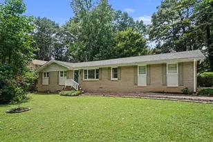 464 Horseshoe Cir SW, Lilburn, GA 30047 - Photo 1
