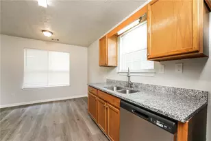 2676 Field Spring Dr, Lithonia, GA 30058 - Photo 24