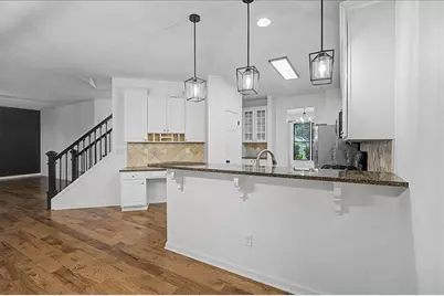 195 Cabots Cove Court, Alpharetta, GA 30022 - Photo 10