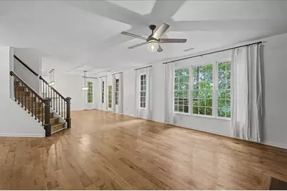 195 Cabots Cove Court, Alpharetta, GA 30022 - Photo 14