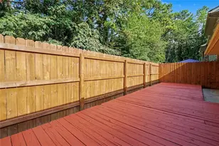 722 Longleaf Dr, Lawrenceville, GA 30046 - Photo 18