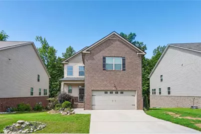 2045 Theberton Trail, Locust Grove, GA 30248 - Photo 2