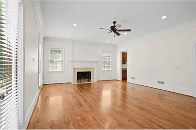 3880 Stratford Walk Circle NE, Atlanta, GA 30342 - Photo 10