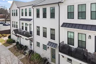 144 Chestnut Cir, Atlanta, GA 30342 - Photo 1