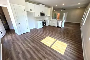 372 Flemister Cir, Dallas, GA 30157 - Photo 8