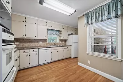 2303 Rockbridge Road, Stone Mountain, GA 30087 - Photo 12