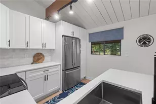 2455 Hawk Creek Trail, Cumming, GA 30041 - Photo 16
