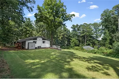 2455 Hawk Creek Trail, Cumming, GA 30041 - Photo 30