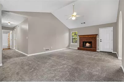 1672 Walters Park Ct, Loganville, GA 30052 - Photo 6
