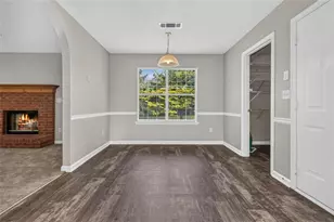 1672 Walters Park Ct, Loganville, GA 30052 - Photo 12