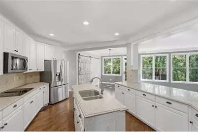 6185 Masters Club Drive, Suwanee, GA 30024 - Photo 12