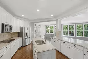 6185 Masters Club Dr, Suwanee, GA 30024 - Photo 12
