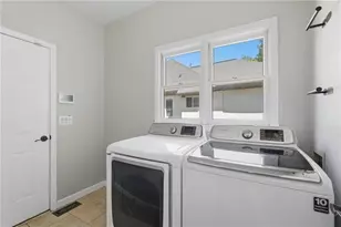 6185 Masters Club Dr, Suwanee, GA 30024 - Photo 22