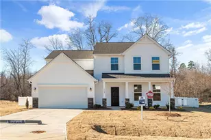 101 Cedar Crst Ln, Dawsonville, GA 30534 - Photo 1